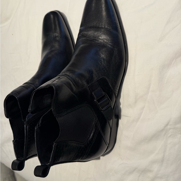 Men’s size 14 boots - Picture 2 of 4